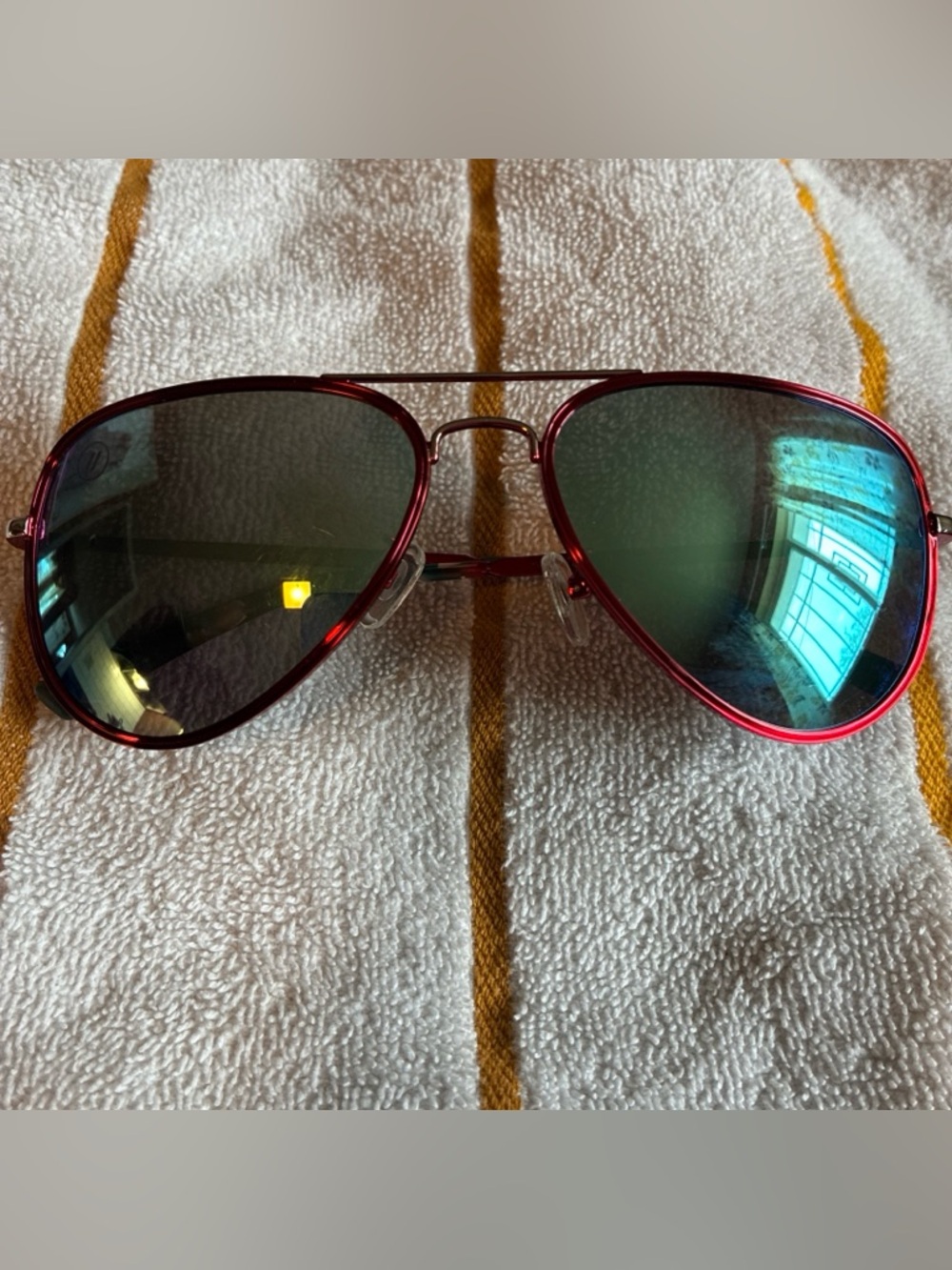 Blenders-Eyewear Purdy Birdie Women's Sunglasses Purple Polarized Aviator REI